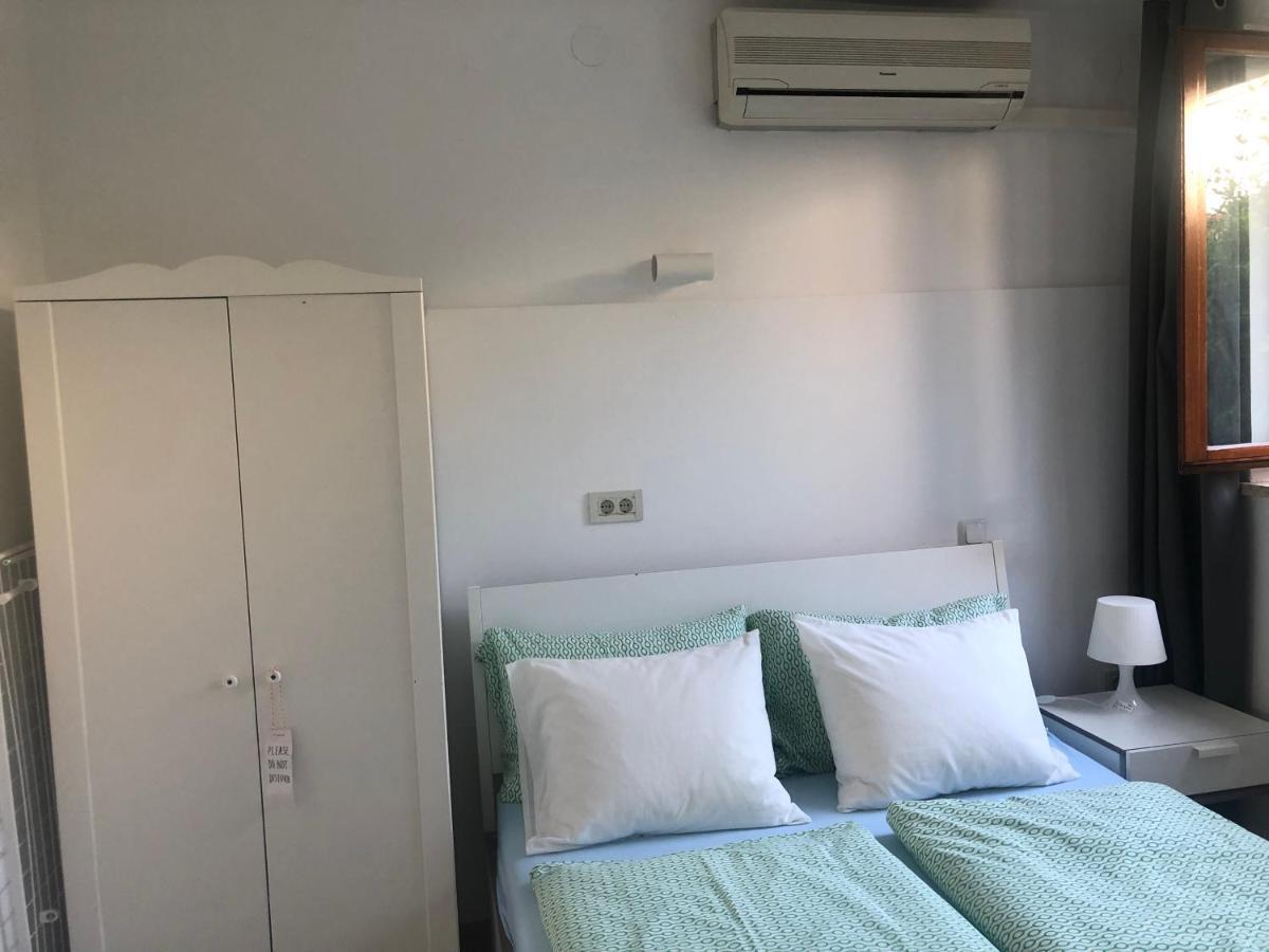 Guest House Marta Rovinj Ngoại thất bức ảnh